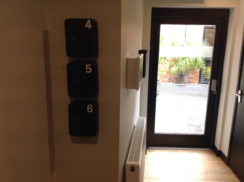 Rooms @ Number Six Oakham Exterior photo