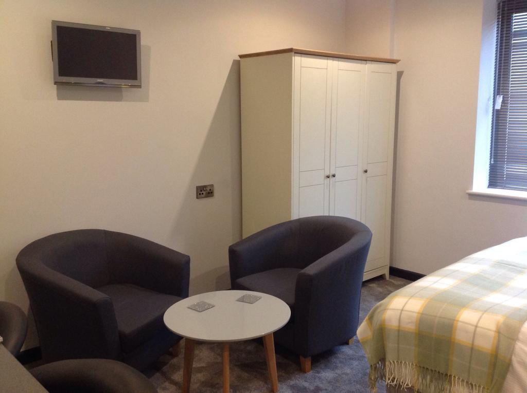 Rooms @ Number Six Oakham Room photo